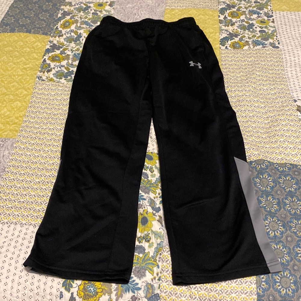Boys L Under Armour Athletic Pants